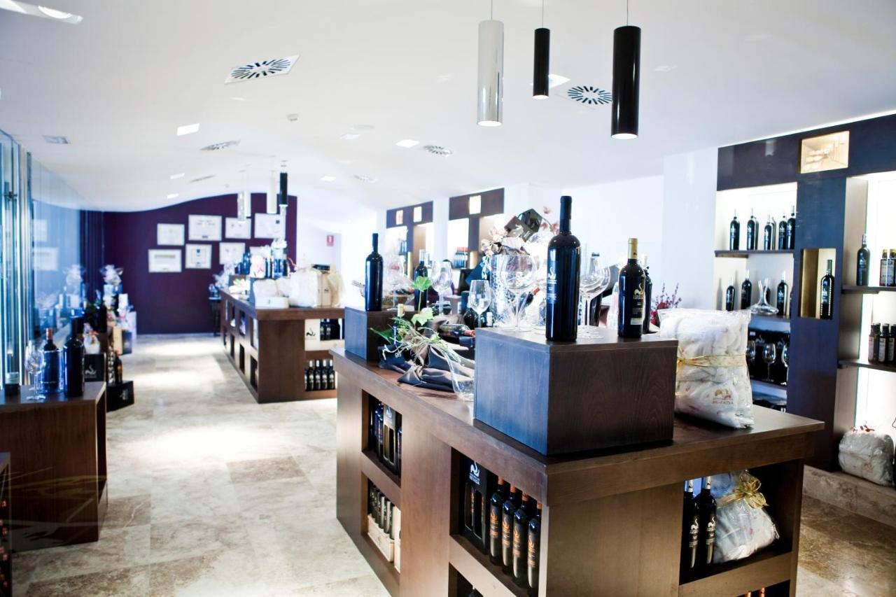 Hotel & Winery Senorio De Nevada Villamena Εξωτερικό φωτογραφία